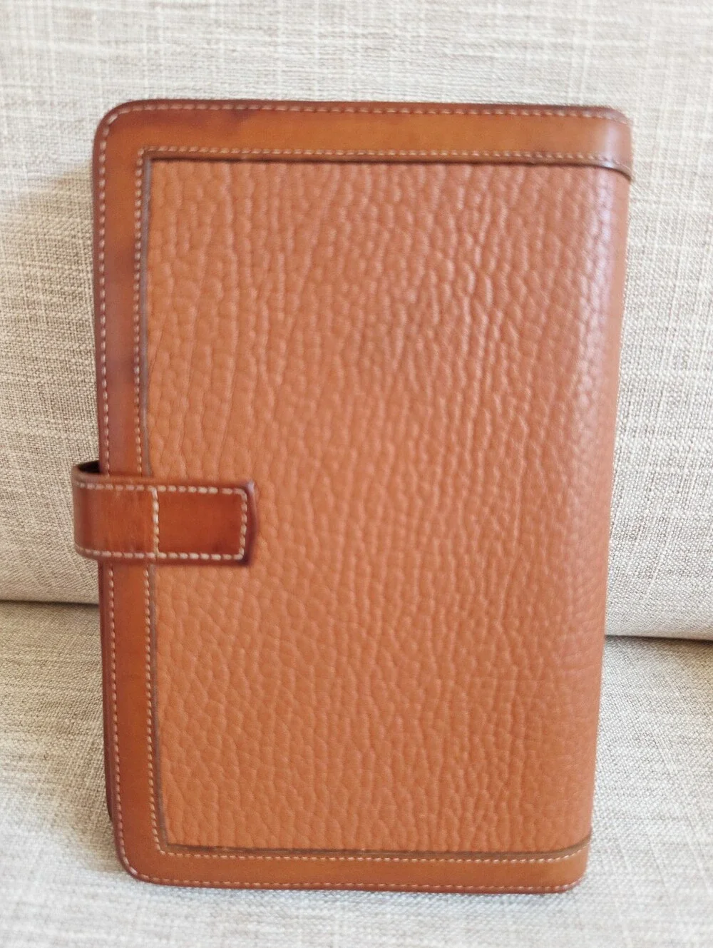 Dooney & Bourke Vintage Agenda Planner Organizer, AWL, 7.5 x 5 - Picture 3 of 11